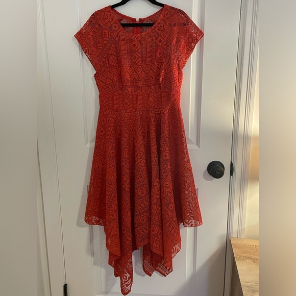 Anthropologie Maeve Prima Lace Dress Handkerchief Asymmetrical Hem Coral size 0 - Picture 1 of 4